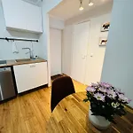 Tallinn Downtown 1Br Apartment With Parking